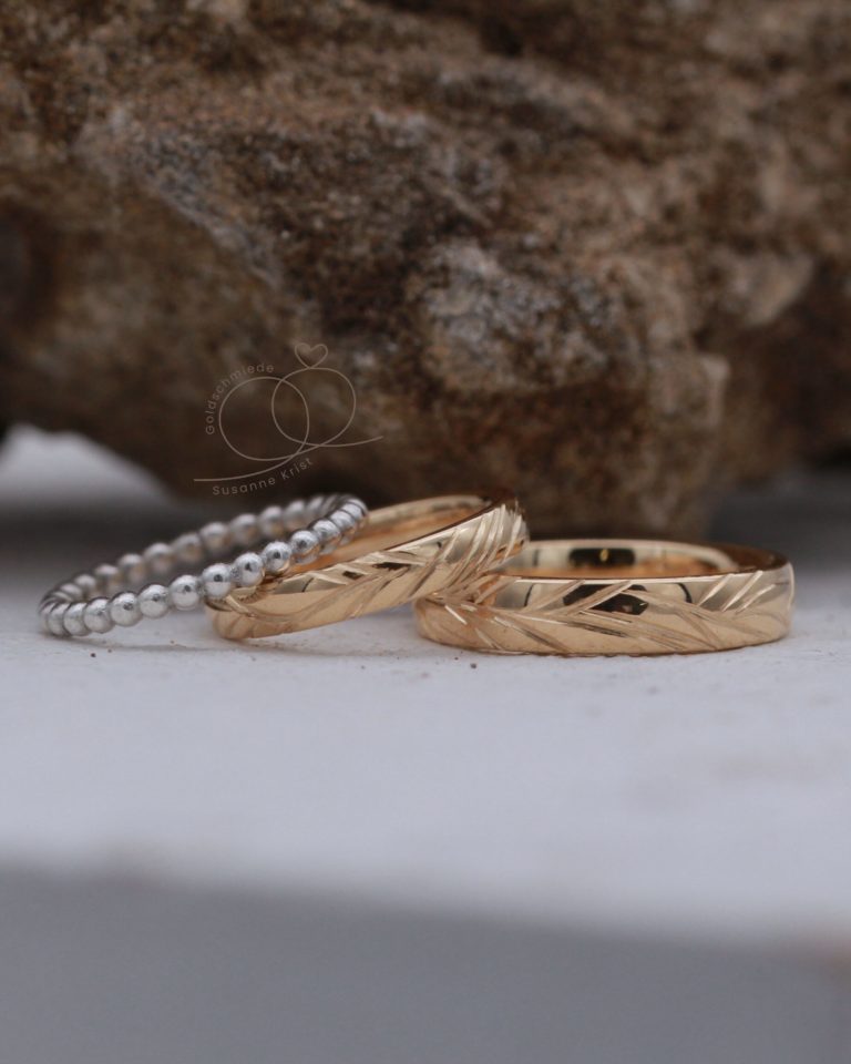 Goldringe Holz Baumtraum